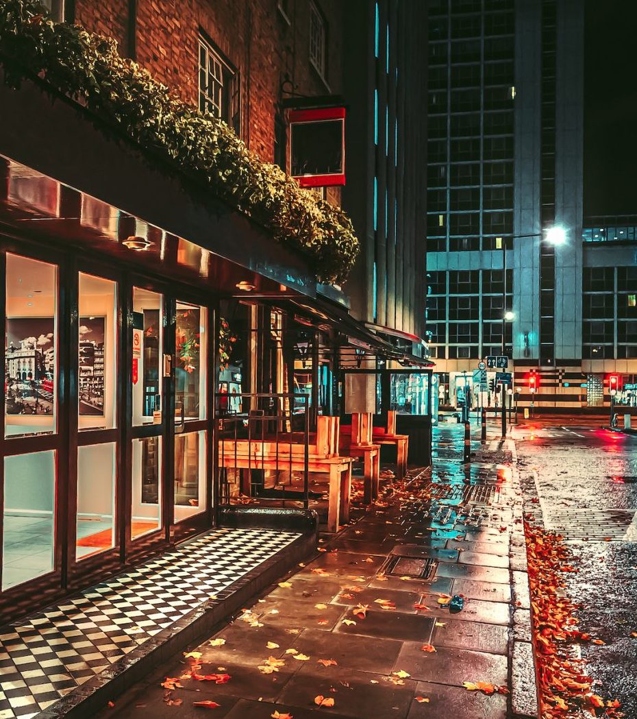 A London pub on a rainy autumn night