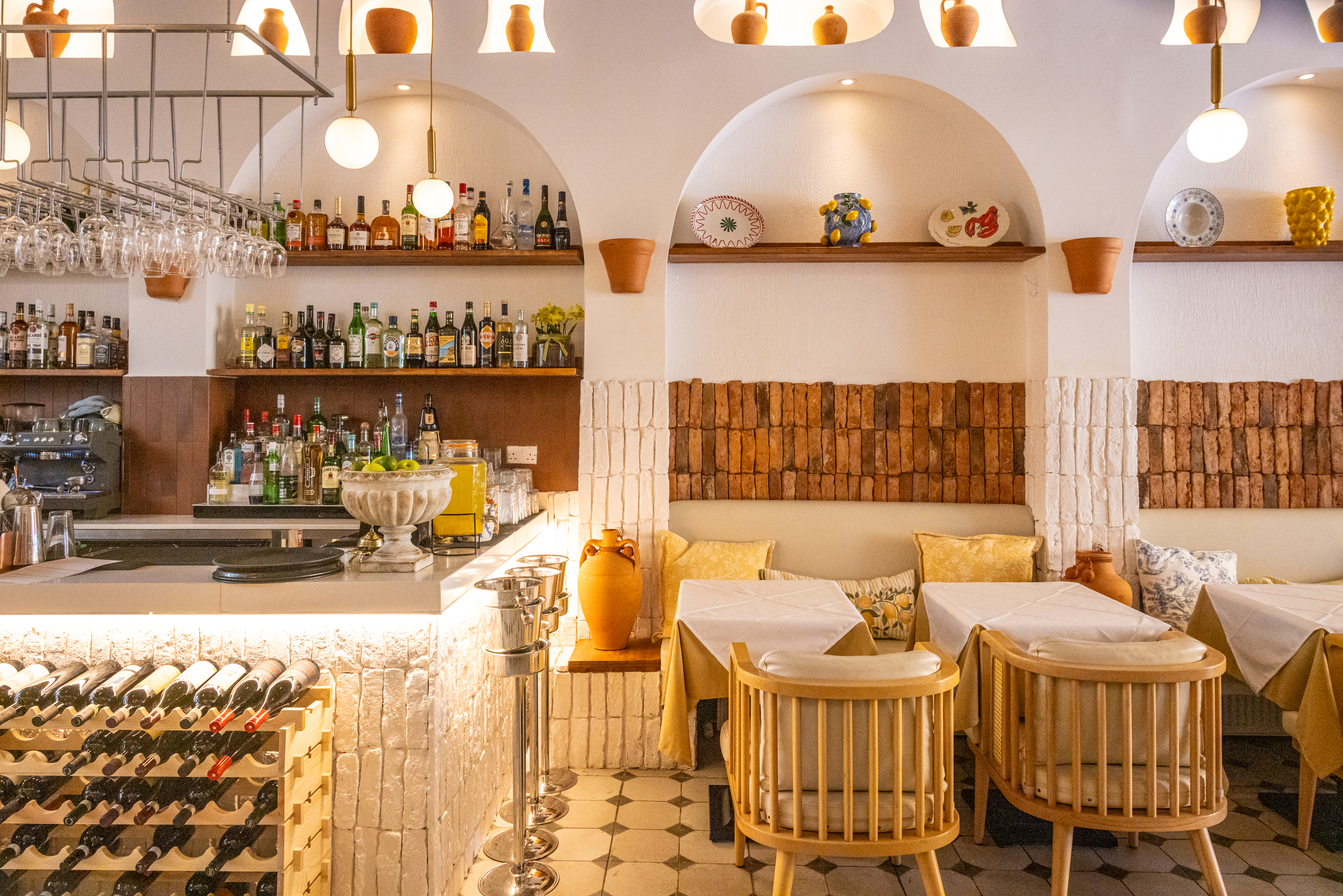 Casa Rebecca by Piccolo — storefront and interior